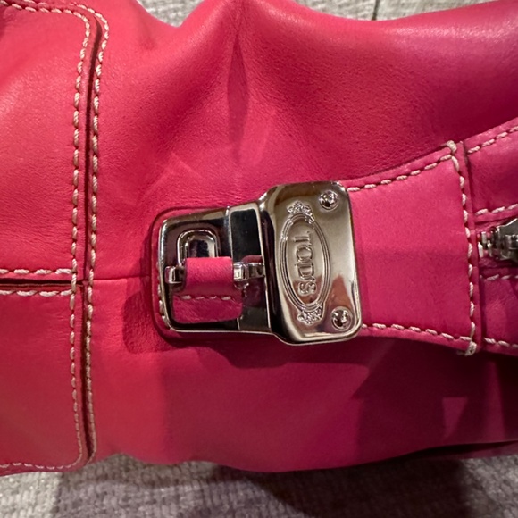 Handbag - Picture 4 of 7